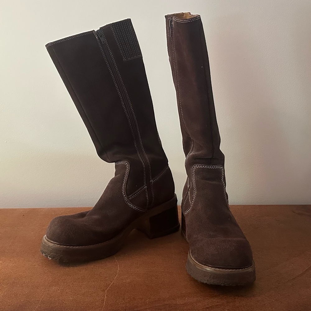 Frye Brown Suede Tall Boots Size 10 – Classic Riding Style